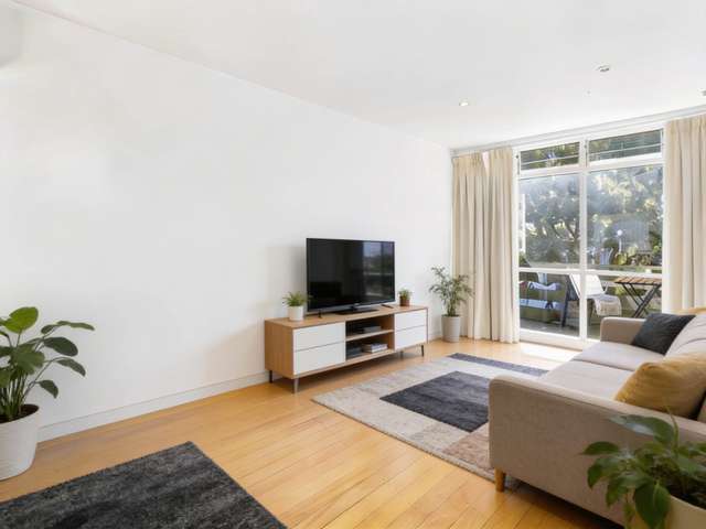 Character Unit in the Heart of Parnell