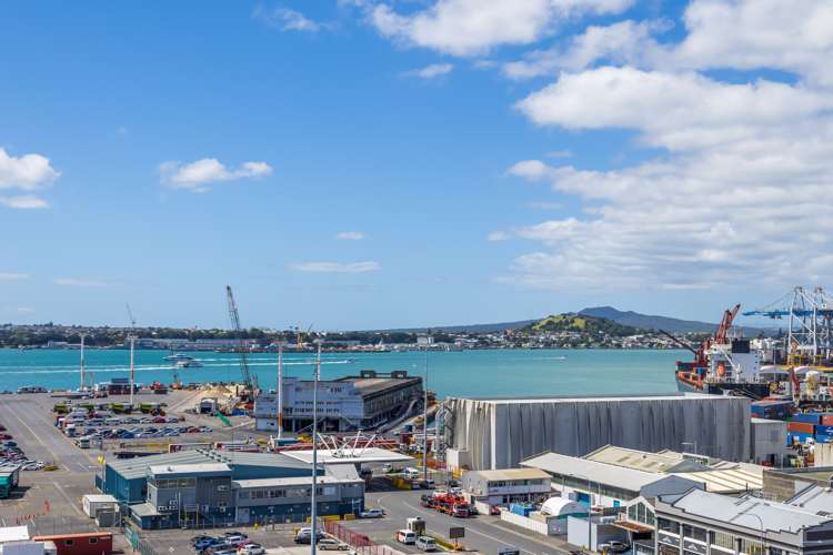 1208/18 Beach Road Auckland Central_14