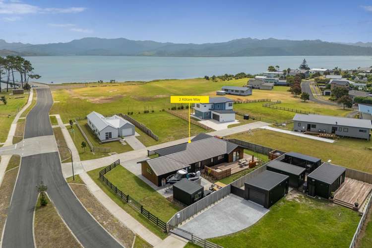 2 Kotare Way Matarangi Beach_8