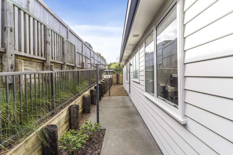 20 Angiangi Crescent Beachlands_20