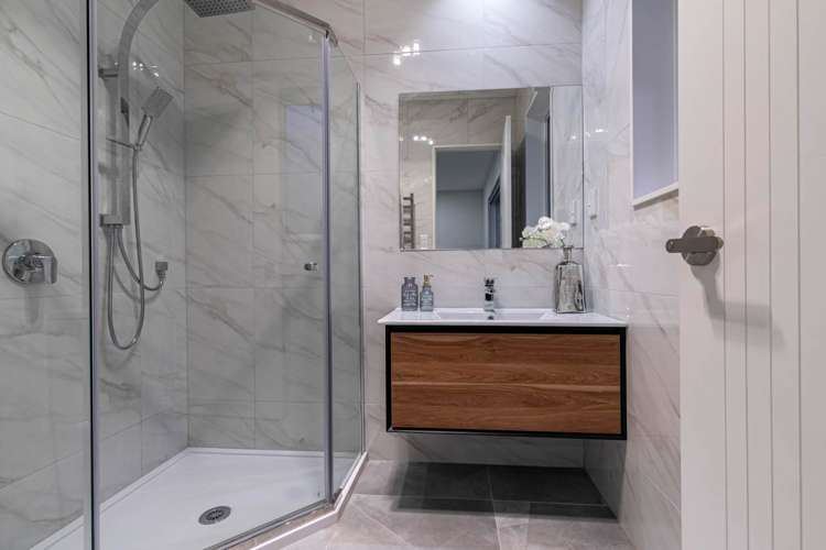 66 Godfrey Drive Orewa_21