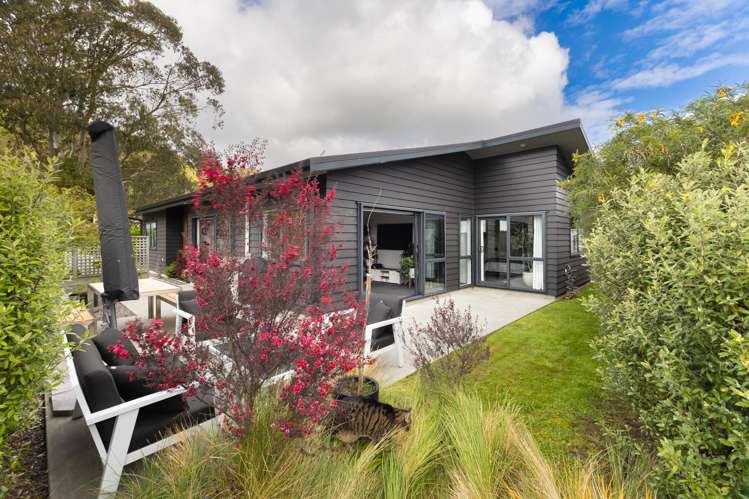 41 Mahia Lane_2