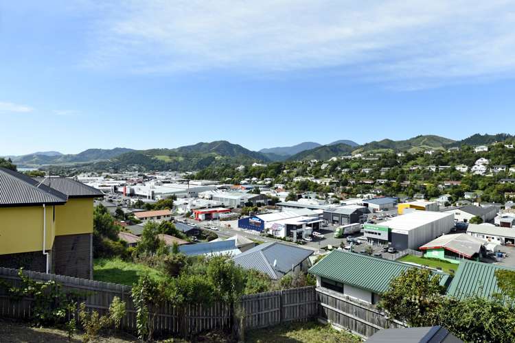 22 Saint Lawrence Street Toi Toi_14