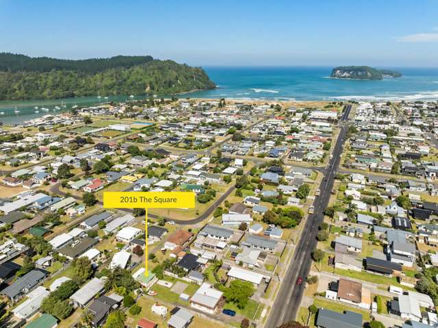 201B The Square Whangamata_2