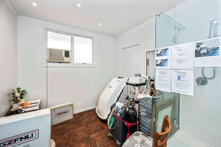 739 & 747F Whangaparaoa Road Stanmore Bay_8
