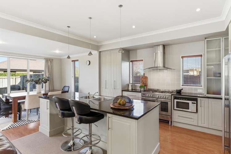 25 Applefield Court_3