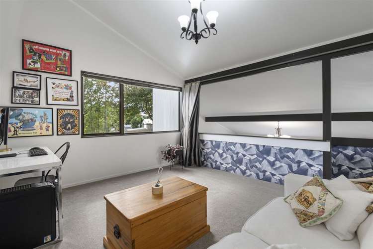 77 Resolution Road Welcome Bay_11