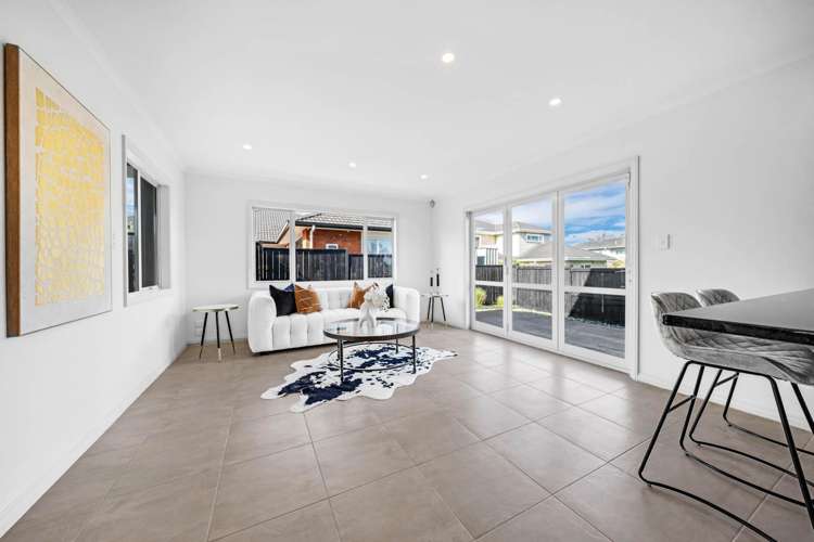 9 Soljans Place Flat Bush_13