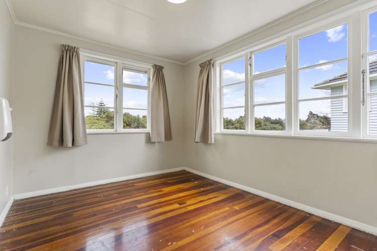 8 Tate Place Otara_4