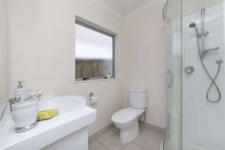 32a Don Buck Road Massey_9