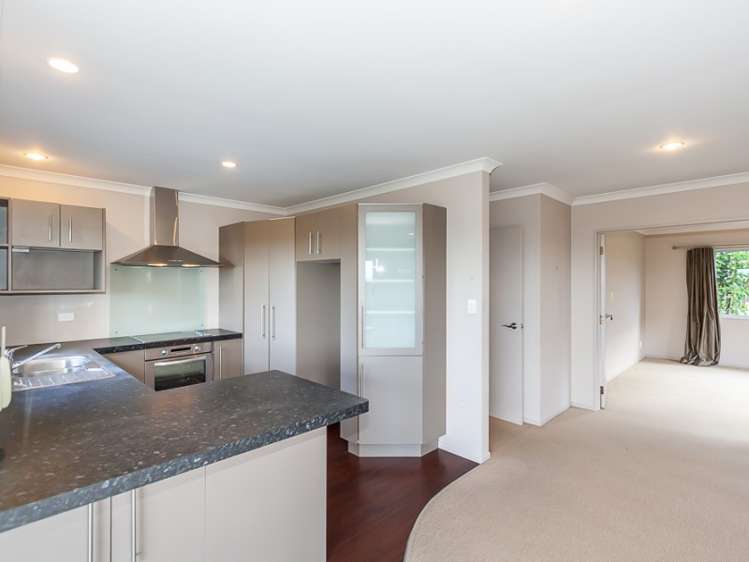 139 Pacific Drive Fitzherbert_7