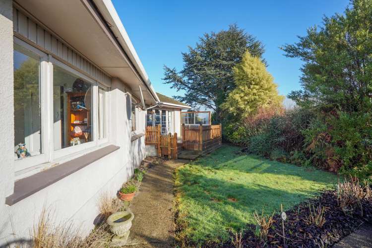 652 Tweed Street Newfield_19