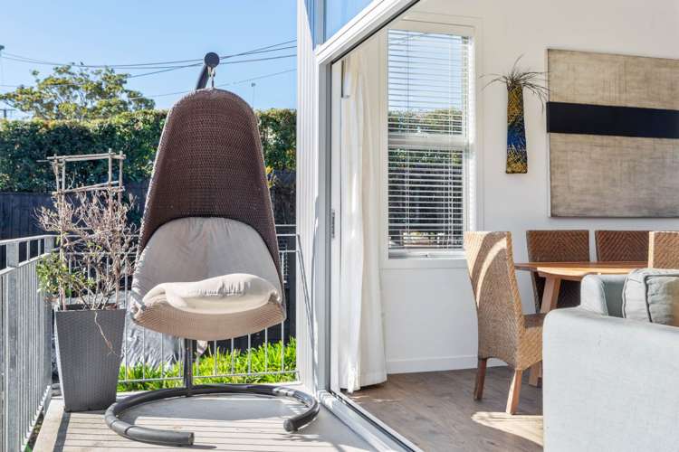 1/105 Lake Road Belmont_16