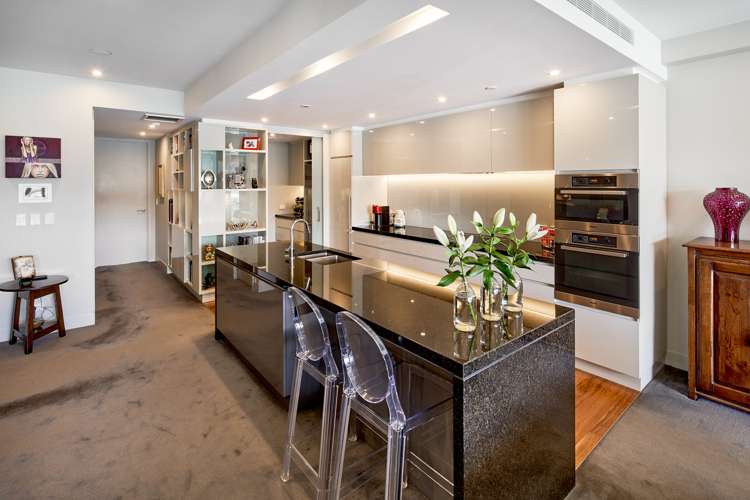 2b/3 Clyde Quay Wharf Te Aro_6