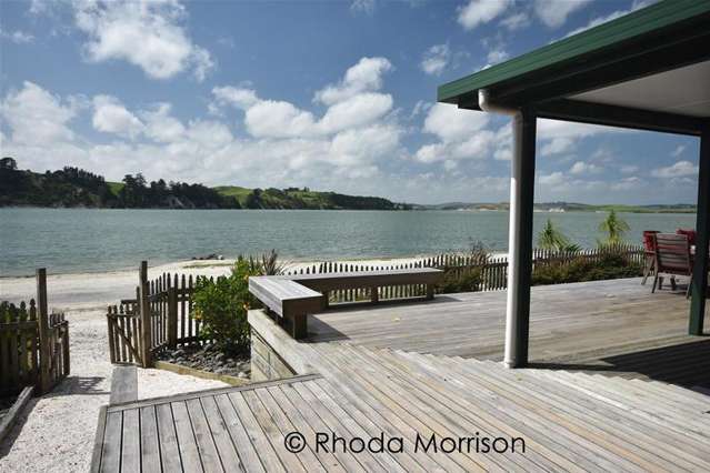 8 Fenwicks Point Road Paparoa_3
