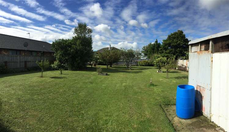 8 Campbell Street Hawera_14