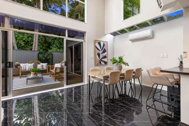 2/35 Huron Street_1
