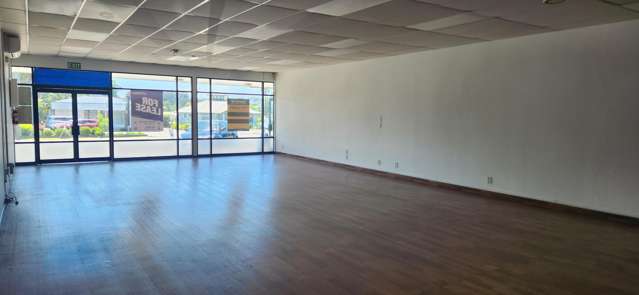 2/667 Whangaparaoa Road Stanmore Bay_4