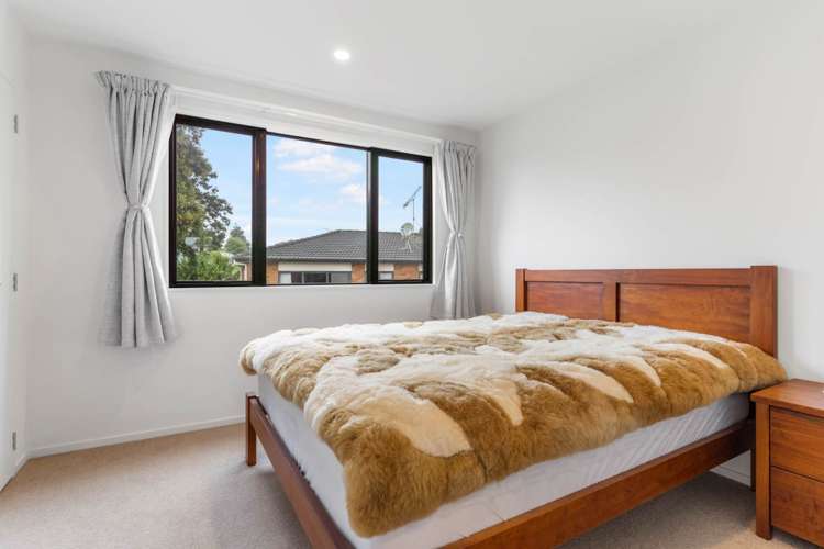 28/18 Hewlett Road Massey_8