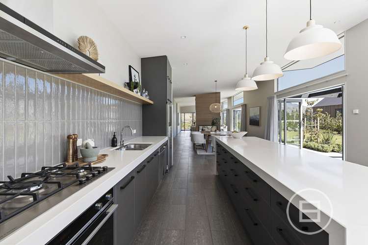 8 Kahiwi Drive Lower Shotover_10