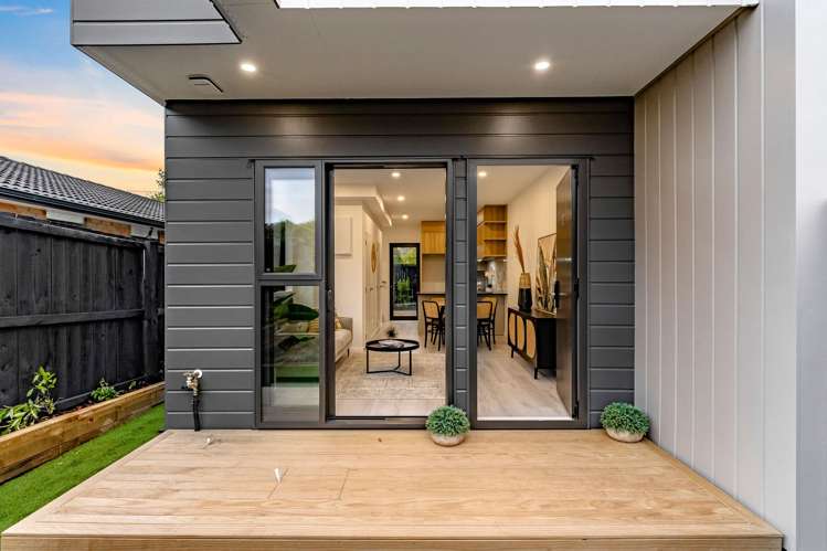 39 Brandon Road Glen Eden_9