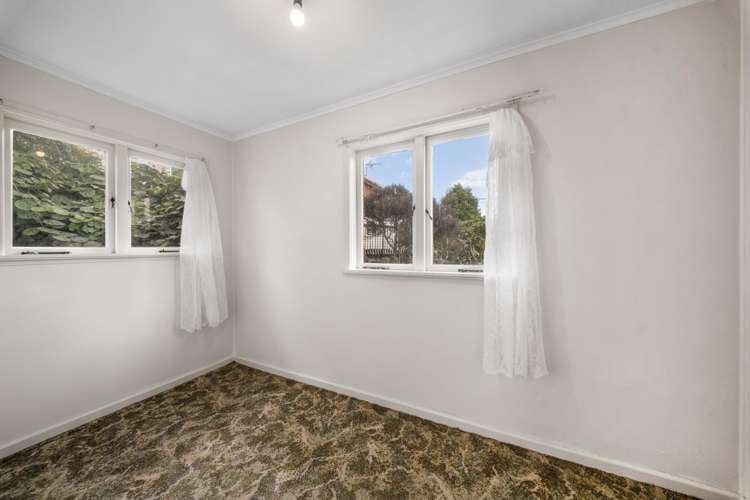 27 Reid Road New Lynn_7