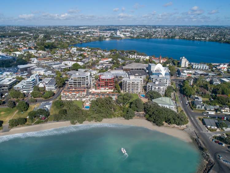 1c/175 Hurstmere Road Takapuna_7