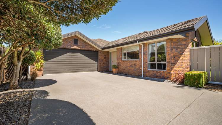 8 Hoihere Place Parklands_22