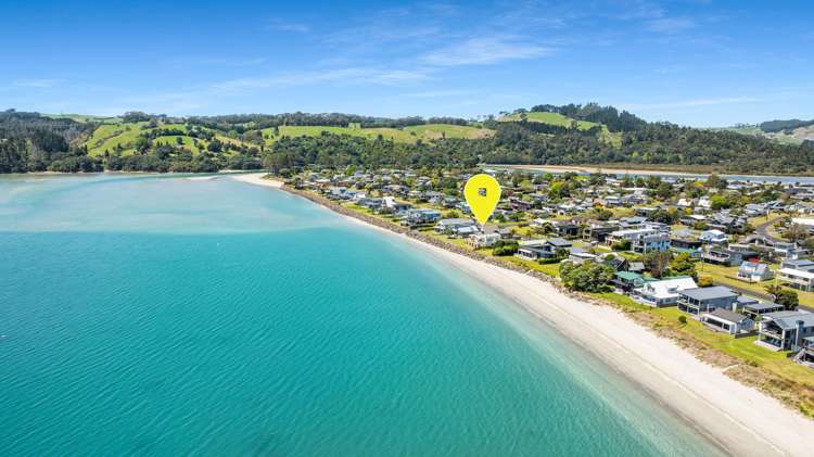 125 Captain Cook Road Cooks Beach_22