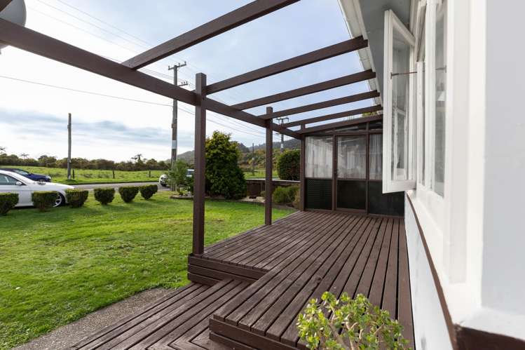 96 Hall Street Cobden_18