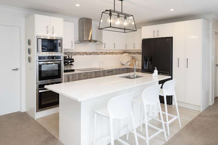 65 Constellation Avenue Beachlands_11