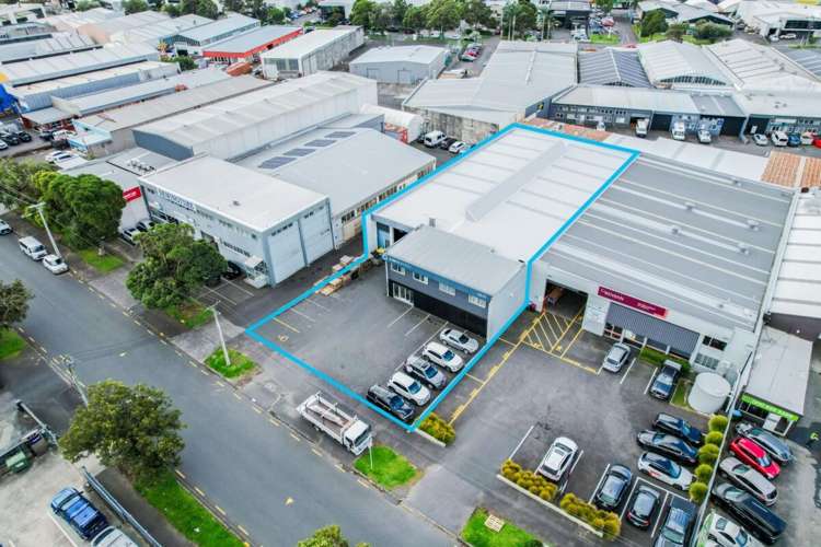 21 Fairfax Avenue Penrose_10