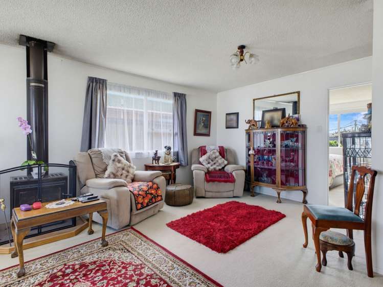 84A Broadway Stratford_17