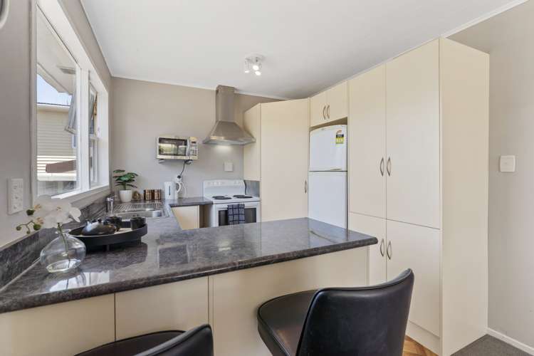 3/26 Park Avenue Titahi Bay_7