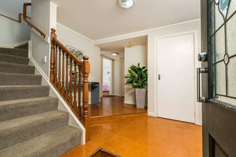 7 Ellesmere Crescent Pakuranga Heights_7