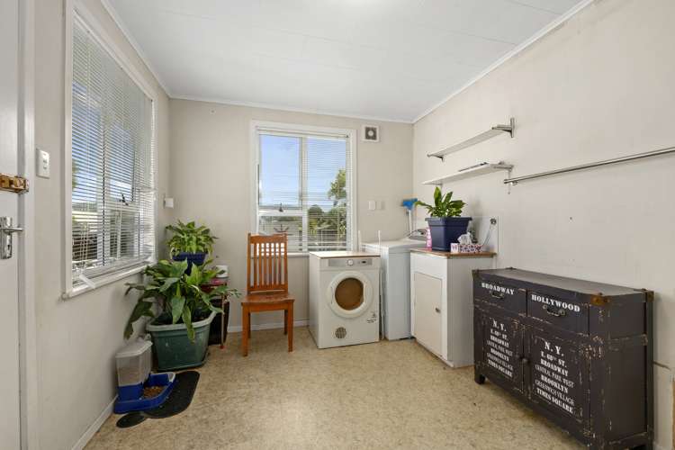 47 Shearer Crescent Naenae_10