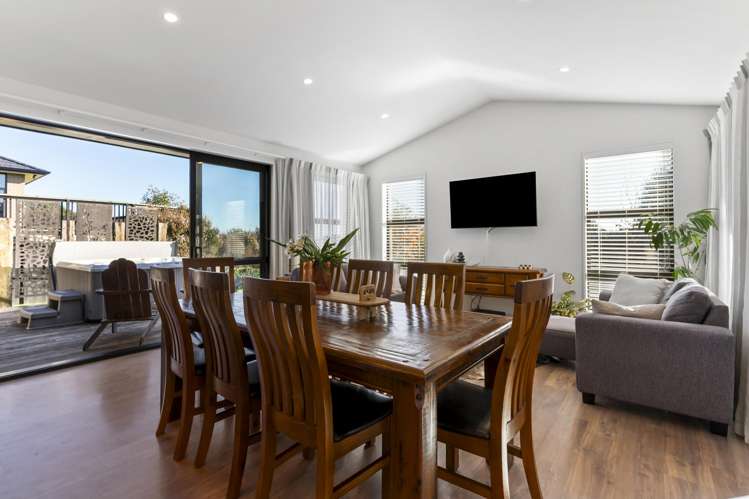 61 Lisle Farm Drive Pukekohe_11