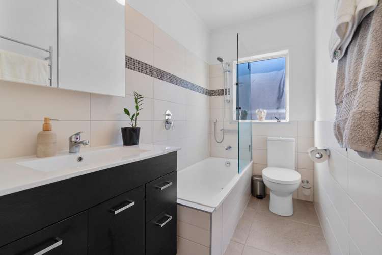 9 Clare Place Mount Wellington_21