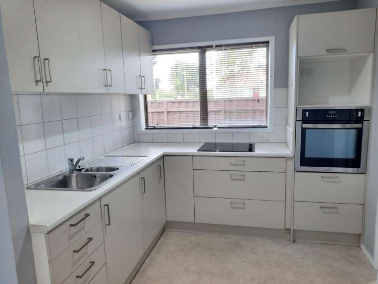 2 Springwood Place 1728_2