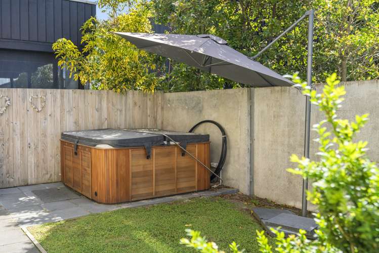 88 Marine Parade Mount Maunganui_18