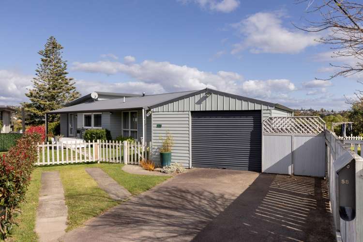 58 Hall Road Matua_26