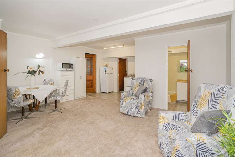 1 Pine Grove Tairua_15