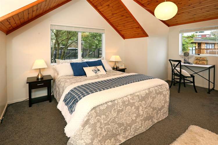 2/37 Rhinevale Close Henderson_9