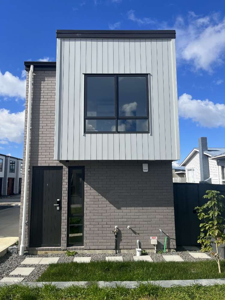 1/5 Hikurangi Street Te Atatu Peninsula_11
