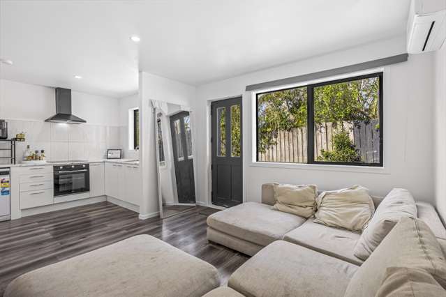 61a Gledstane Road Stanmore Bay_4