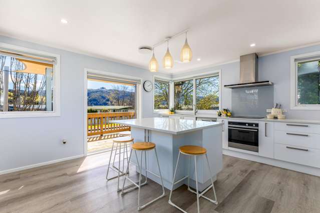 15 Dunsandel Grove Silverstream_2