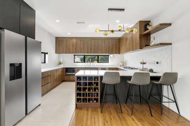 23 Tannaghmore Drive Flat Bush_2