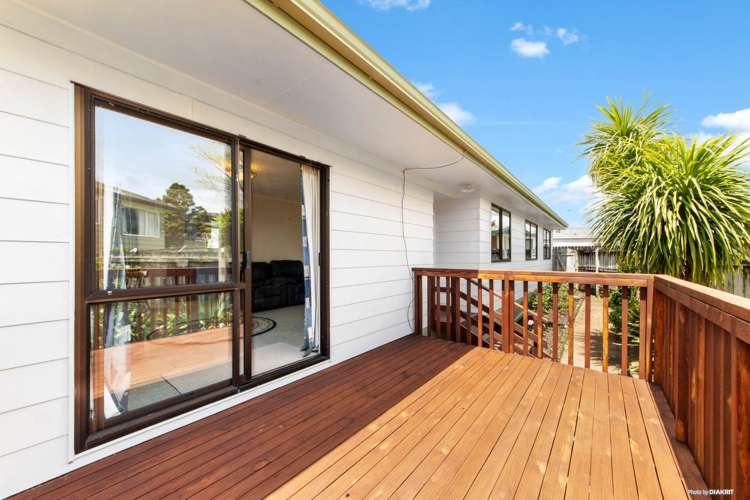 7 Patrice Place Massey_13