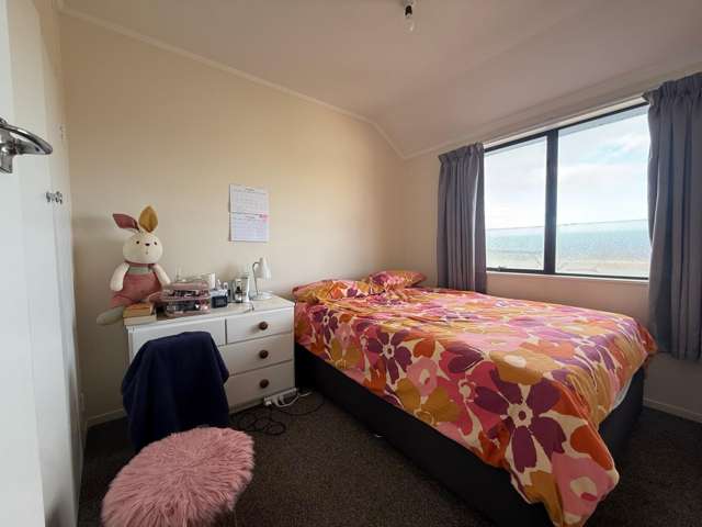 2 Bedroom Unit available 19/09/2026