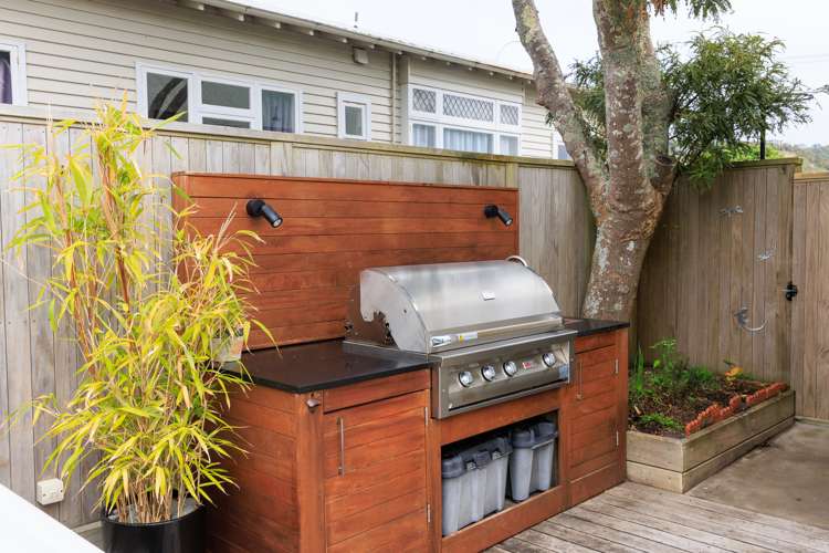 11 Campbell Street Karori_33